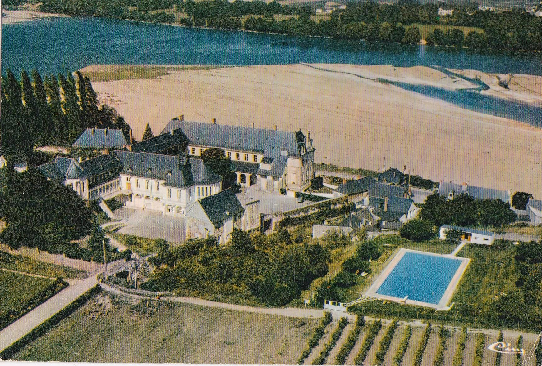 POSTAL B10507: LE THOUREIL: VISTA AEREA