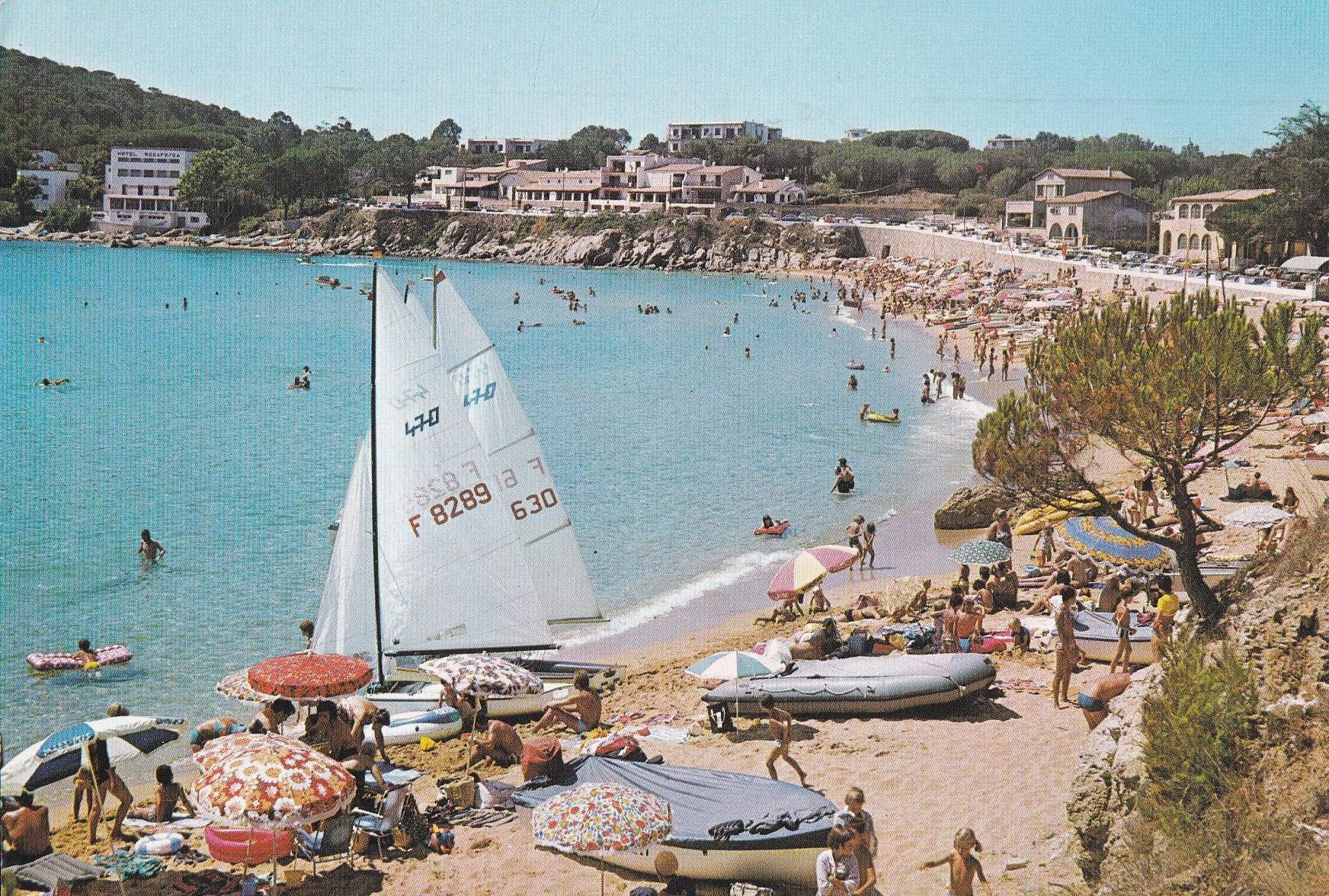 POSTAL B10555: COSTA BRAVA: PALAMOS