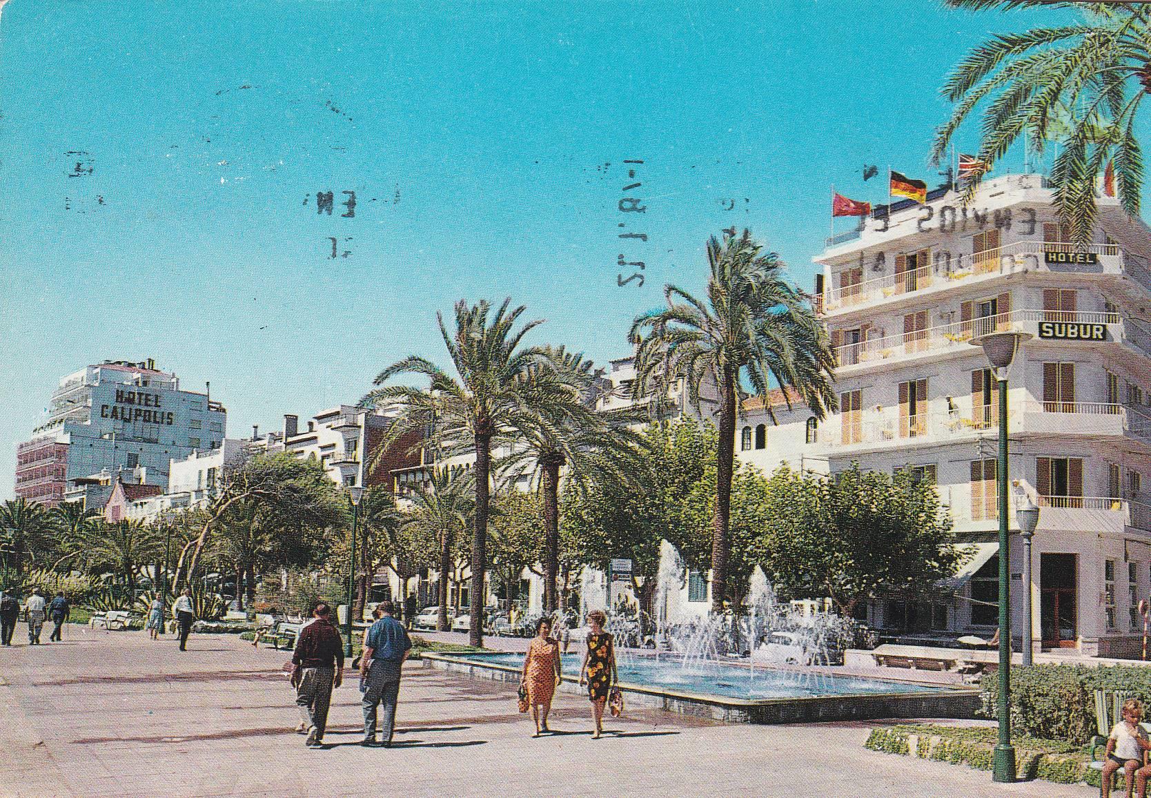POSTAL B10578: SITGES: PASEO Y FUENTES