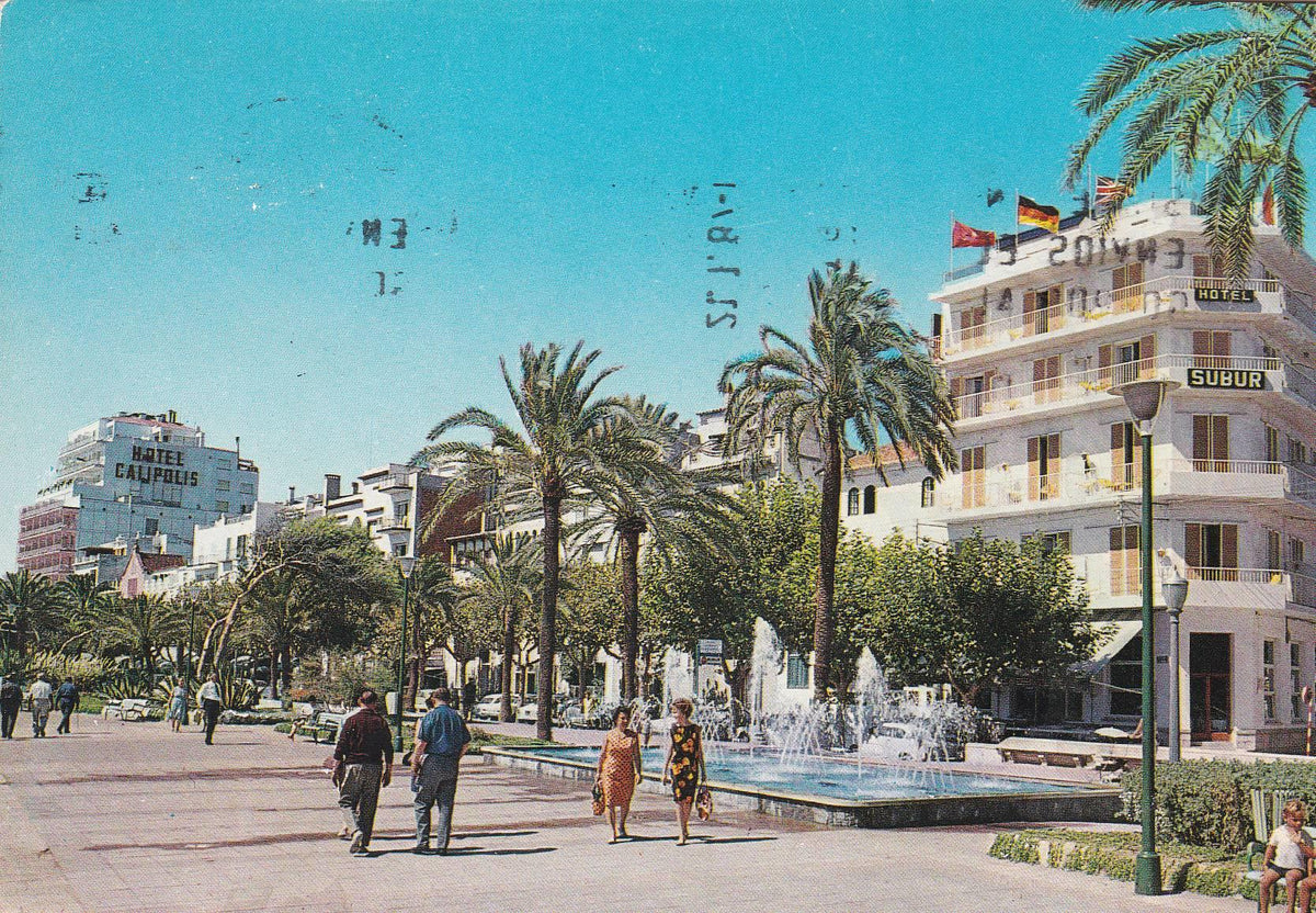 POSTAL B10578: SITGES: PASEO Y FUENTES