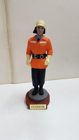 Figura de resina artesanal pintada: Feuer Wehr (cuerpo de bomberos de Alemania)