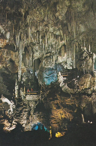 POSTAL B10653: MALAGA: CUEVA DE NERJA