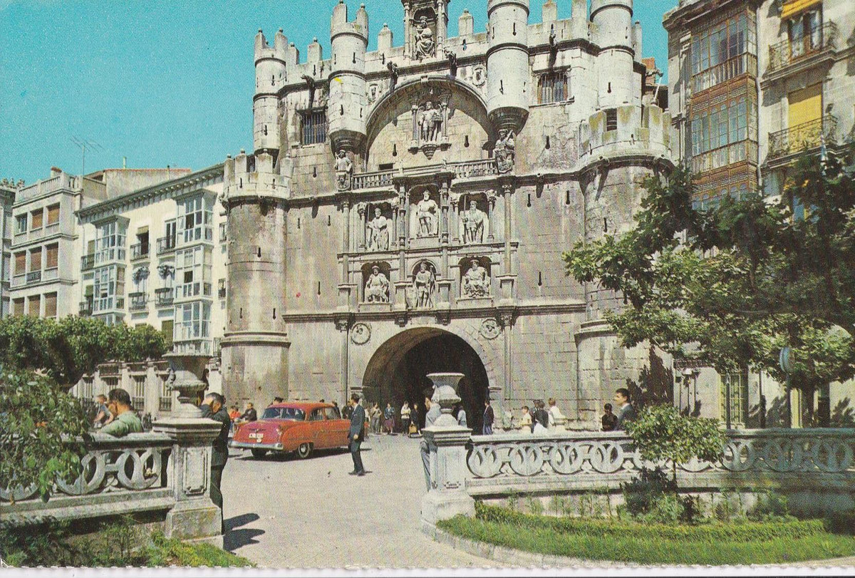 POSTAL B10801: BURGOS: ARCO Y PUERTA DE SANTA MARIA