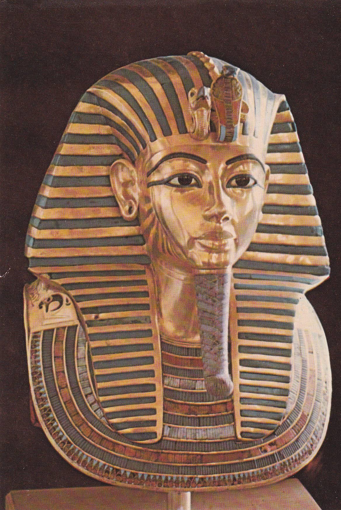 POSTAL B10921: MUSEO EGIPCIO: MASCARA DORADA TUT ANKH AMOUN