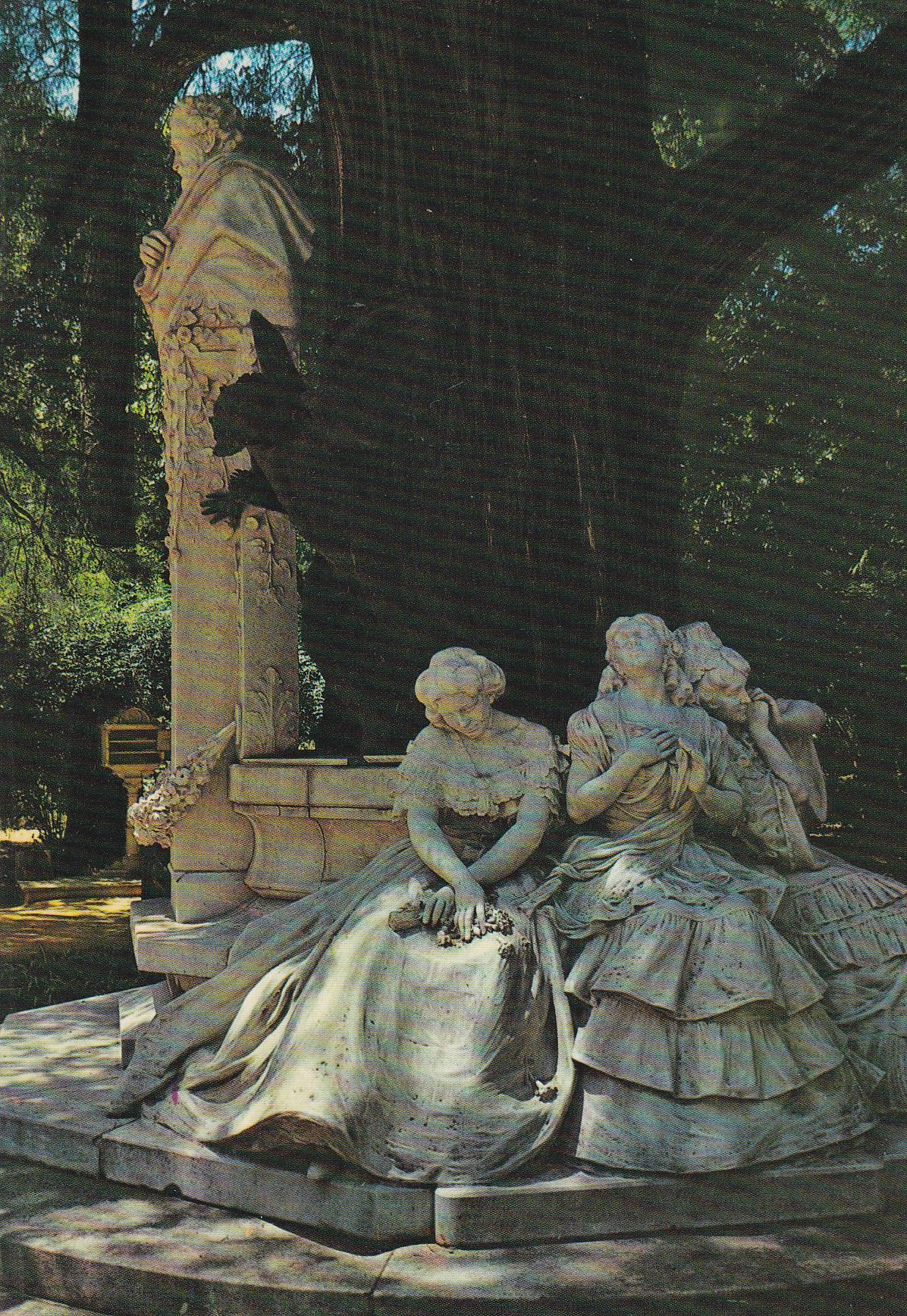 POSTAL B11177: SEVILLA: PARQUE MARIA LUISA
