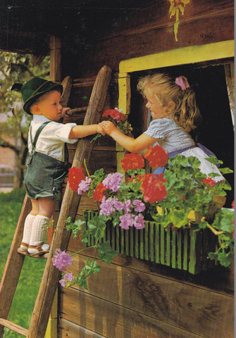 POSTAL B11232: NIÑOS HOLANDESES: DIVERSOS ASPECTOS