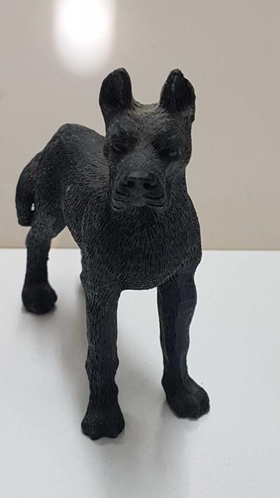 Figura de perro resina: Dogo aleman de 10x10 cm