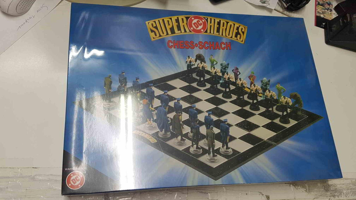 Juego de ajedrez: Super Heroes DC, Chess Schach