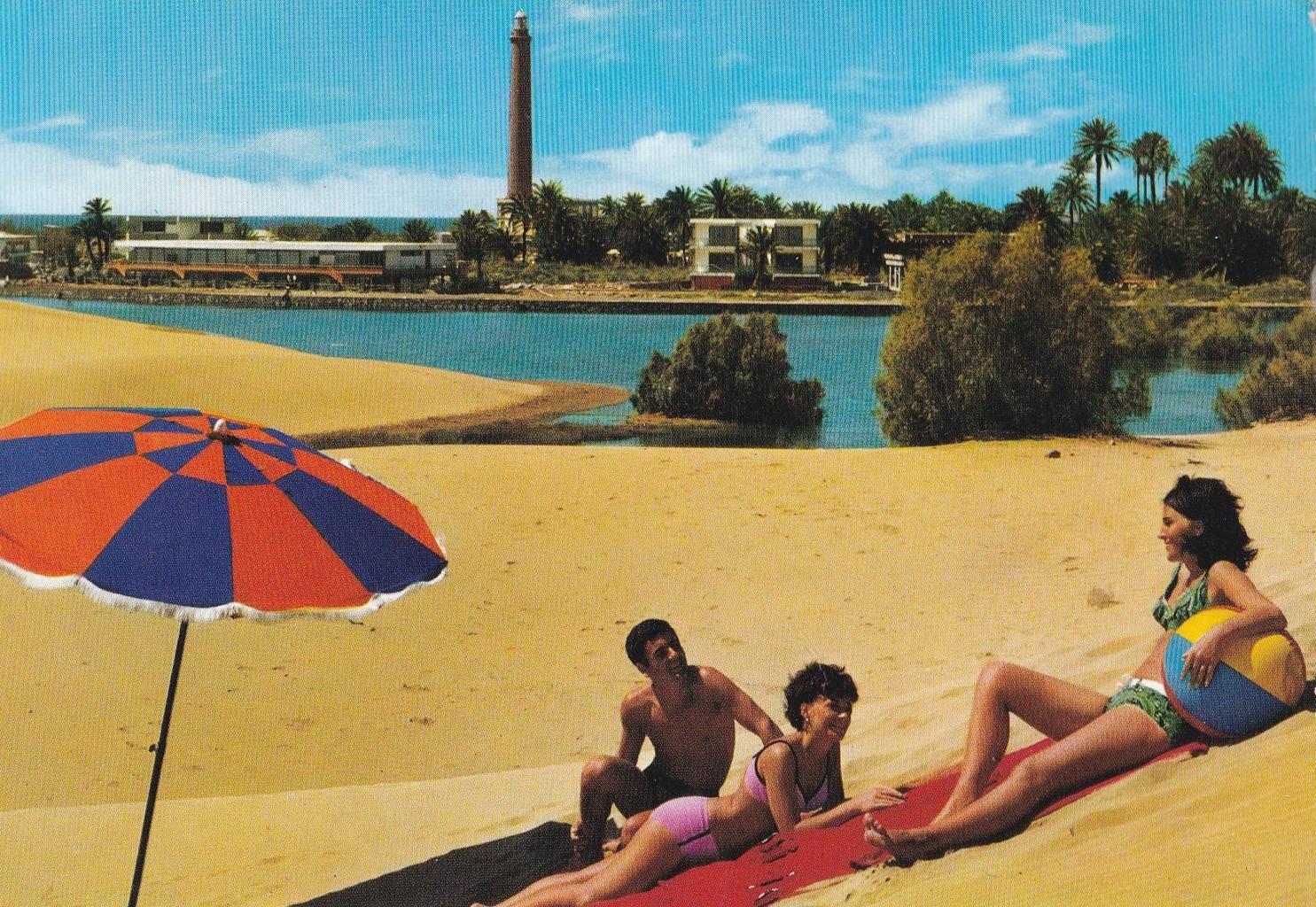 POSTAL B11797: GRAN CANARIA: PLAYA DE MAS PALOMAS