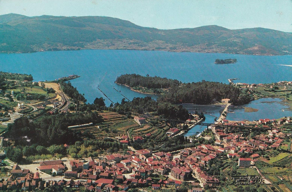 POSTAL B11830: REDONDELA: VISTA AEREA
