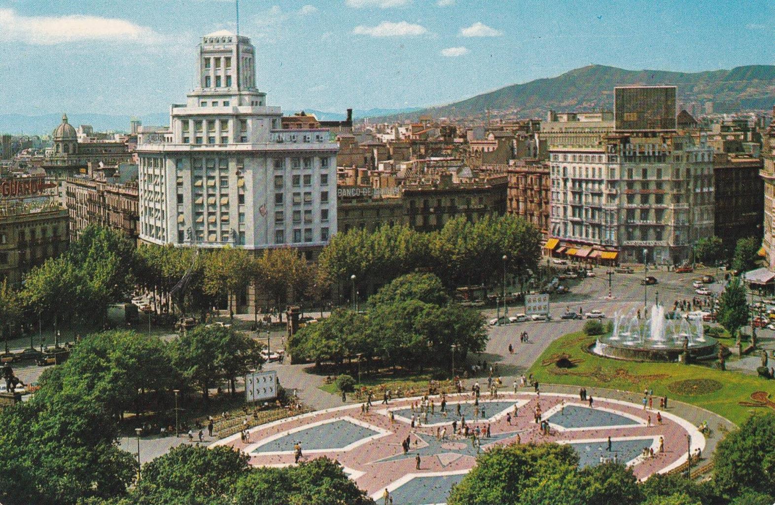 POSTAL B12184: BARCELONA: PLAZA CATALUÑA
