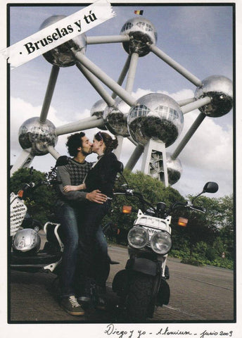 POSTAL B12174: BRUSELAS: PAREJA ENAMORADOS