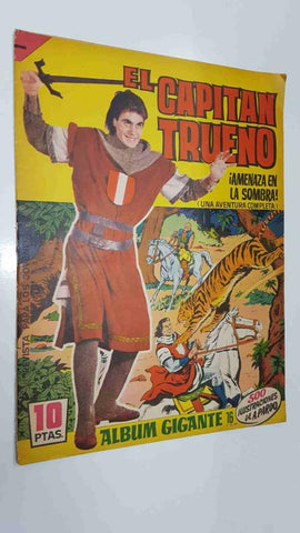 Album Gigante num 16:  El Capitan Trueno - Amenaza en la sombra. 500 ilustraciones de A. Pardo