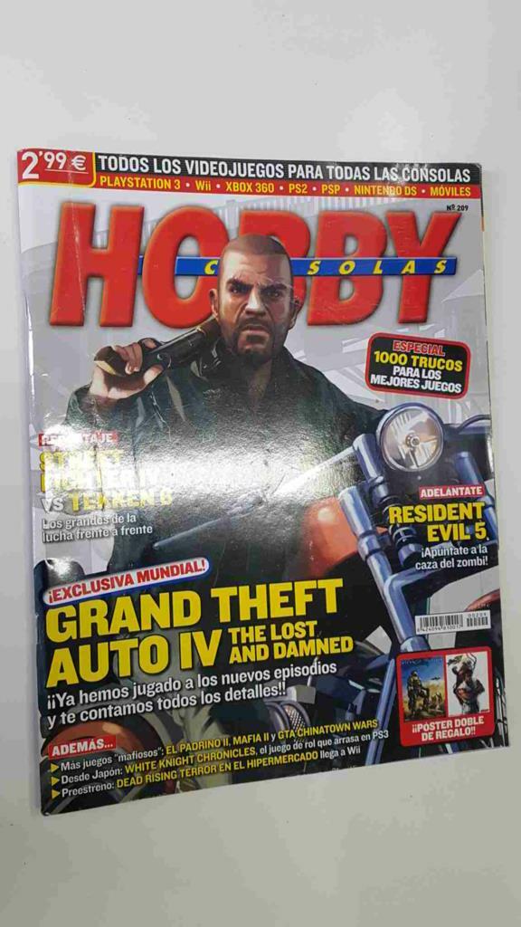 Hobby Consolas: num 209, marzo 2009. Poster doble: Halo Wars - Street Fighter IV