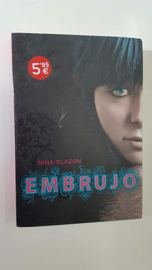 Montena: Embrujo por Nina Blazon