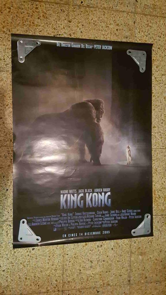 Poster de cine: King Kong año 2005 con Naomi Watts en la portada