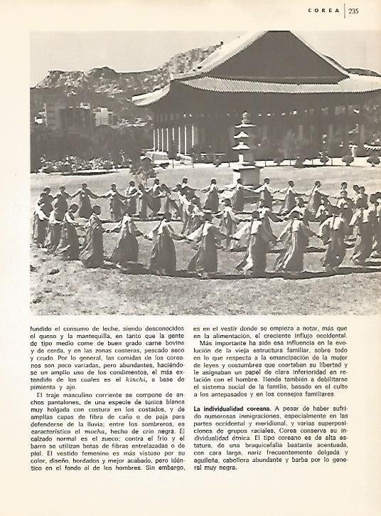 LAMINA 15404: Danza tradicional Kang gang suwollae