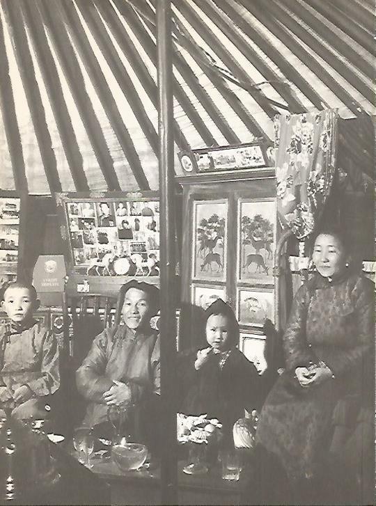 LAMINA 15501: Familia de Hong Kong