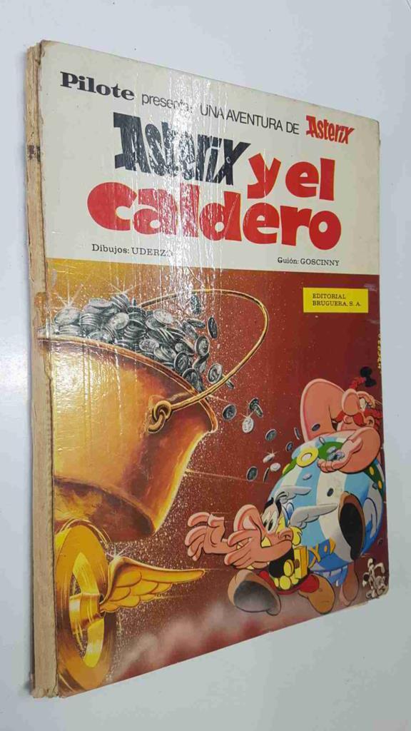 Coleccion Pilote: Asterix y el caldero (cubierta mal estado)