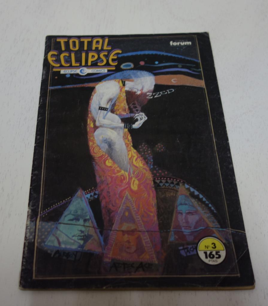 Total Eclipse numero 3: Heroes y villanos