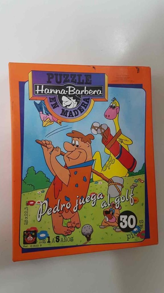 Puzzle en madera: Hanna-Barbera. Pedro juega al golf. 30 piezas, 28x22.3 cm. De 1 a 5 años
