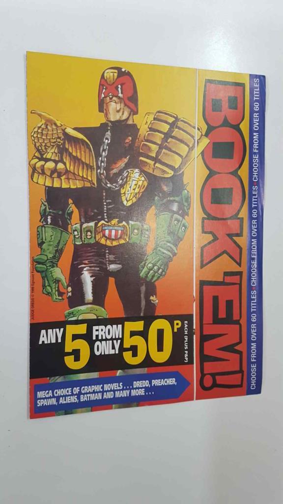 Folleto publicitario desplegable: Fantasy and SF Book Club. Special Graphic Novel Section. Front cover from Judge Dredd: Judgement Day