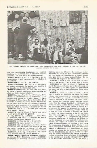 LAMINA VOX 16861: Librería callejera en Hong Kong