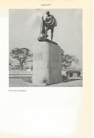 LAMINA VOX 16629: Monumento a Gandhi en Calcuta, India