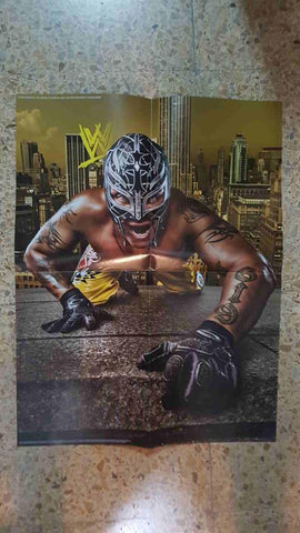Poster desplegable doble: Wrestlemania XXIV (Triple H, John Cena, The Undertaker, Batista). Suplemento WWE Magazine