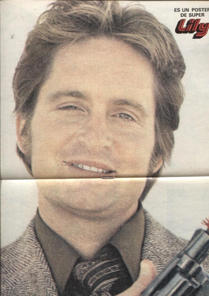 Bruguera: Super Lily numero 57: poster central 26,5 x 37 cm de Michael Douglas