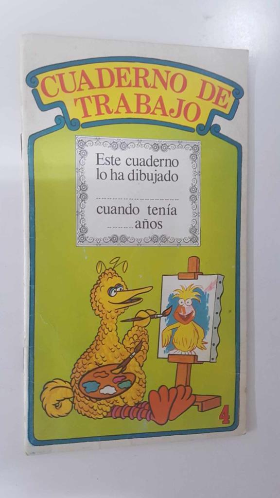 Orbis Montena: Cuaderno de Trabajo num 04 de Barrio Sesamo. Dibujo portada: Gallina Caponata dibujando