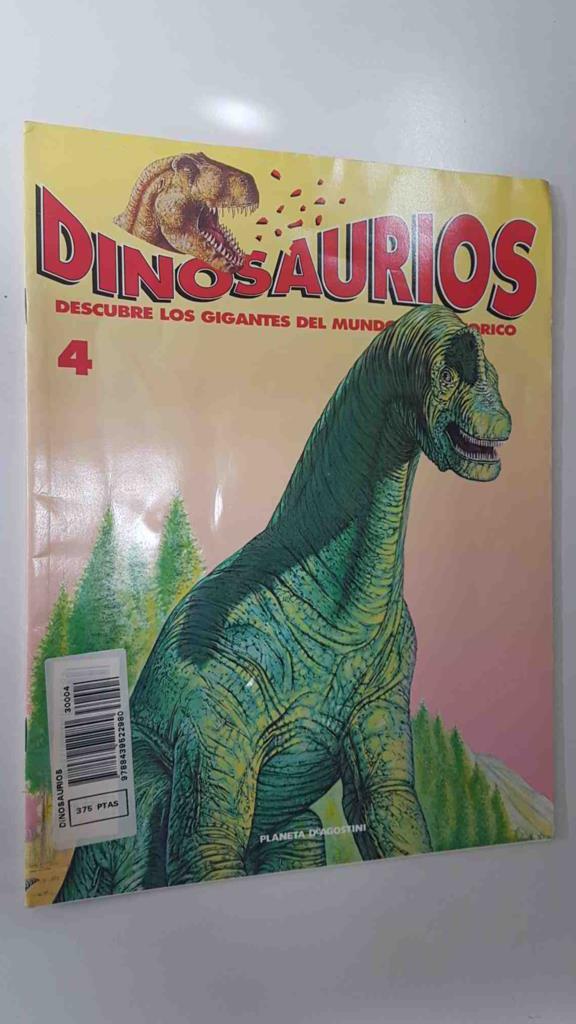 Dinosaurios fasciculo num 4 vol. 1 - Brachiosaurus en portada. Paginas centrales-poster: manada de Brachiosaurus