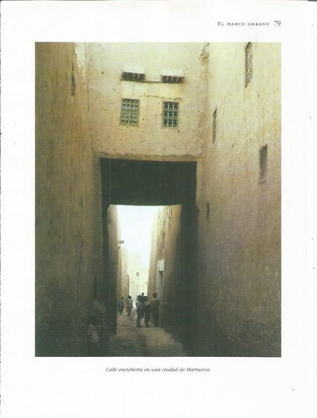LAMINA 18715: Calle de una ciudad de Marruecos