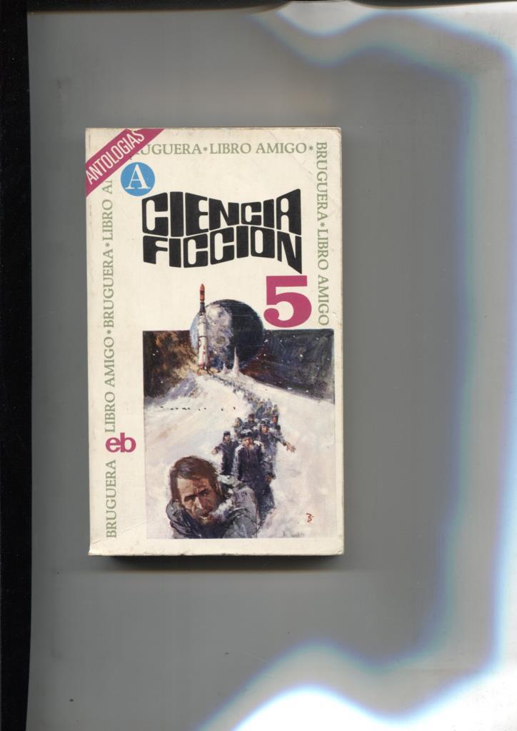 Libro amigo numero 205: Ciencia Ficcion Seleccion numero 05: El fiero dragon por Avran Davidson