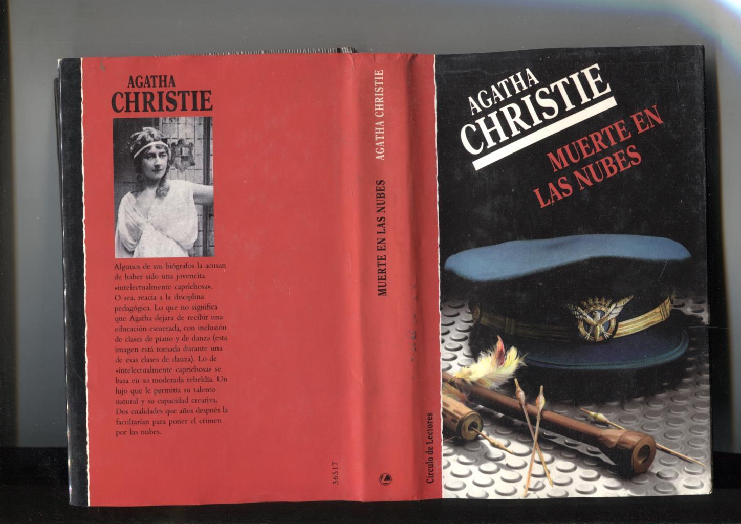 Circulo de Lectores: Muerte en las nubes