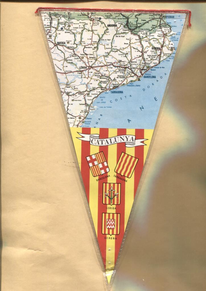 Banderin: Ribas de Freser y Mapa de Catalunya