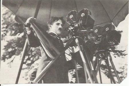 POSTAL A1027: Charles Chaplin como director