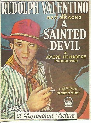 POSTAL A0724: A sainted Devil, con Rodolfo Valentino