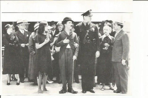 POSTAL A0655: Escena de Tiempos Modernos, con  Charlot