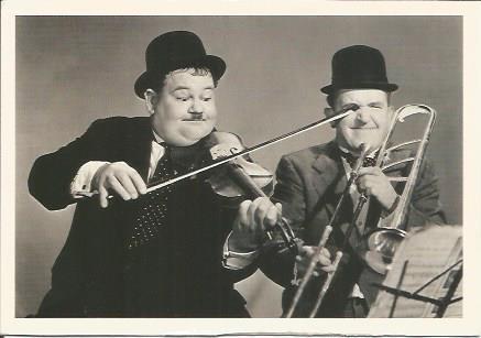 POSTAL A0915: Laurel y Hardy