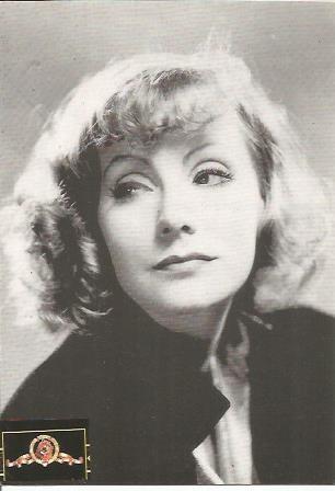 POSTAL A0911: Greta Garbo