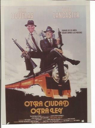 POSTAL A0852: Otra ciudad, otra ley