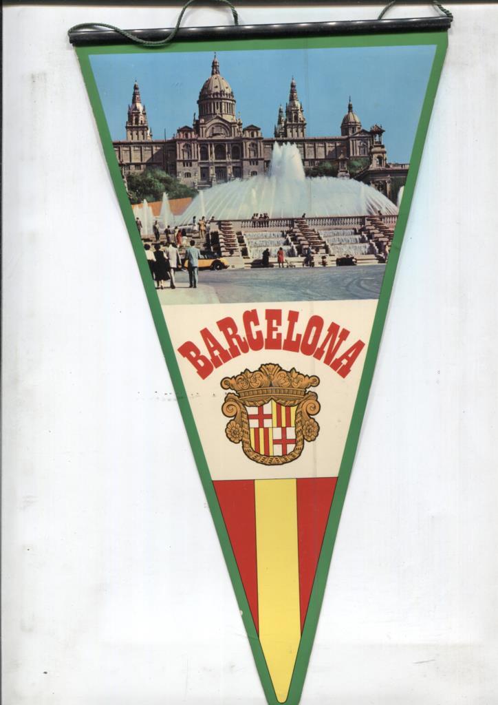 BANDERIN: Sagrada Familia y Montjuich en Barcelona