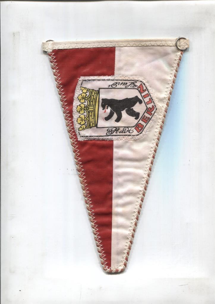 BANDERIN: Escudos de Berlin