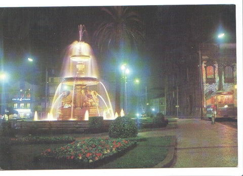 Postal JC037: Portugal - Porto. Plaza de Gomes Texeira Leones (noche)