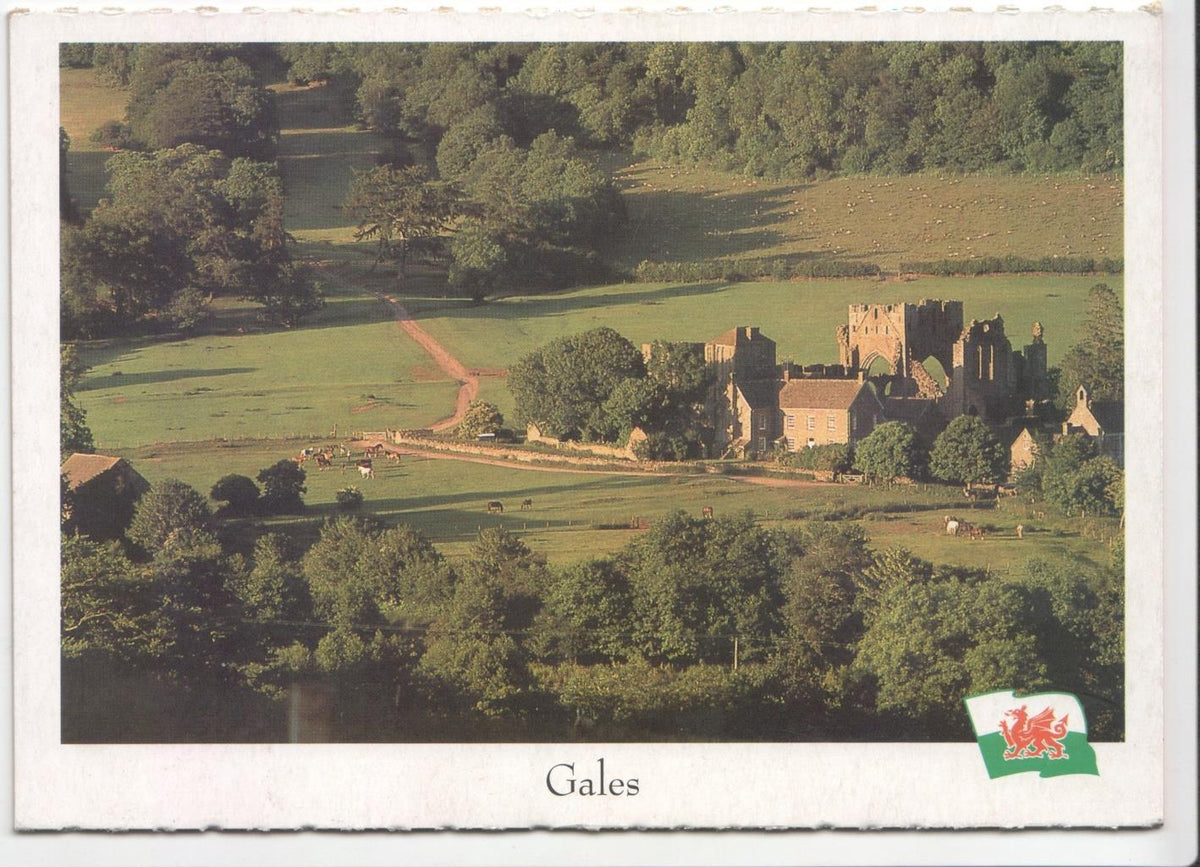 Postal JC0127: Postal doble de un pueblo de Gales 