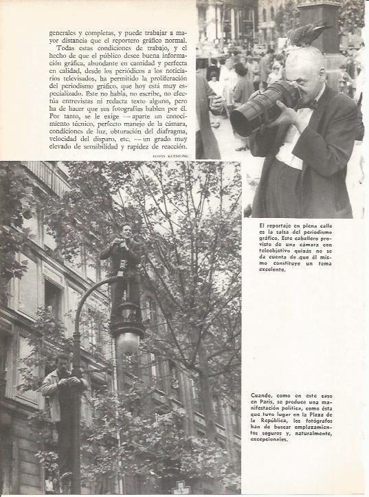 LAMINA 20600: Fotografo en una manifestacion en Paris
