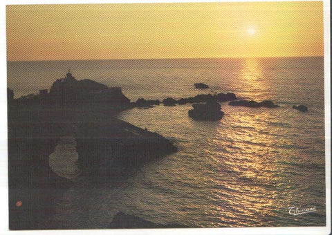 Postal JC0254: Biarritz. Le Rocher de la Vierge