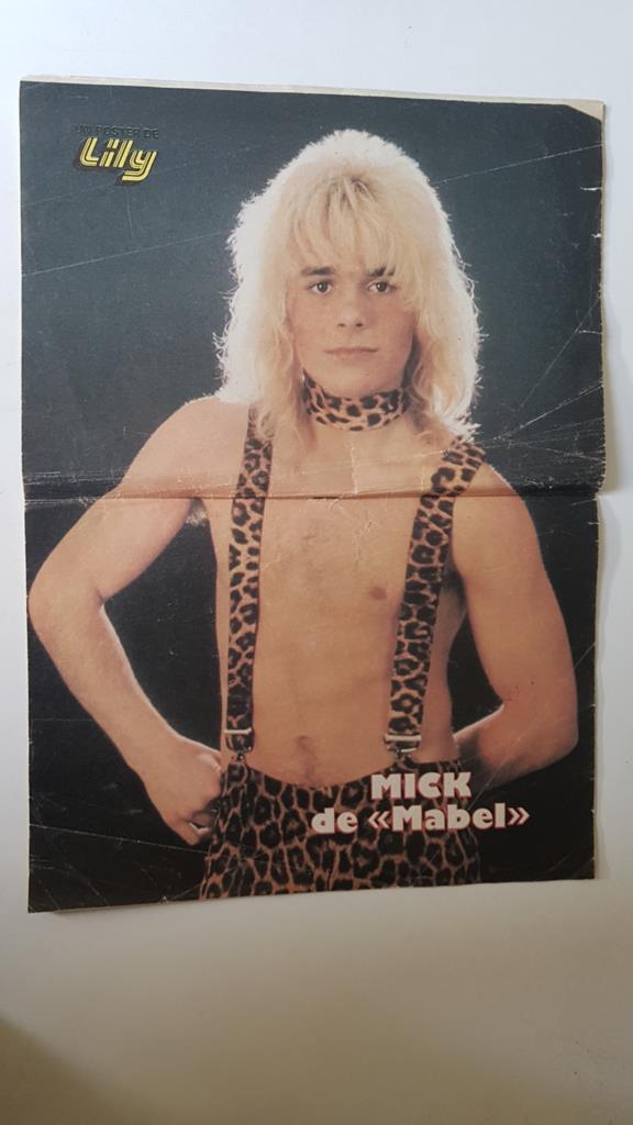 Lily numero 1038 (poster central dedicado a MICK de MABEL)