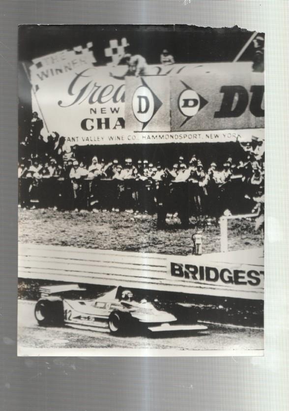 Foto Prensa numero 226: Giles Villeneuve en el gran premio de Formula I de USA